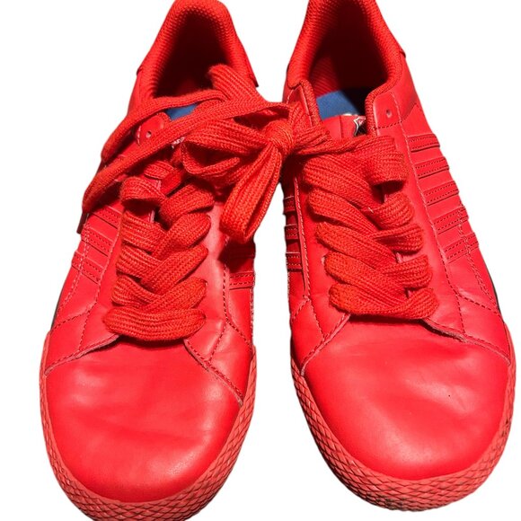 K-SWISS BOYS SHOES COLOR RED USE LIKE NEW SIZE 4 - Picture 1 of 10